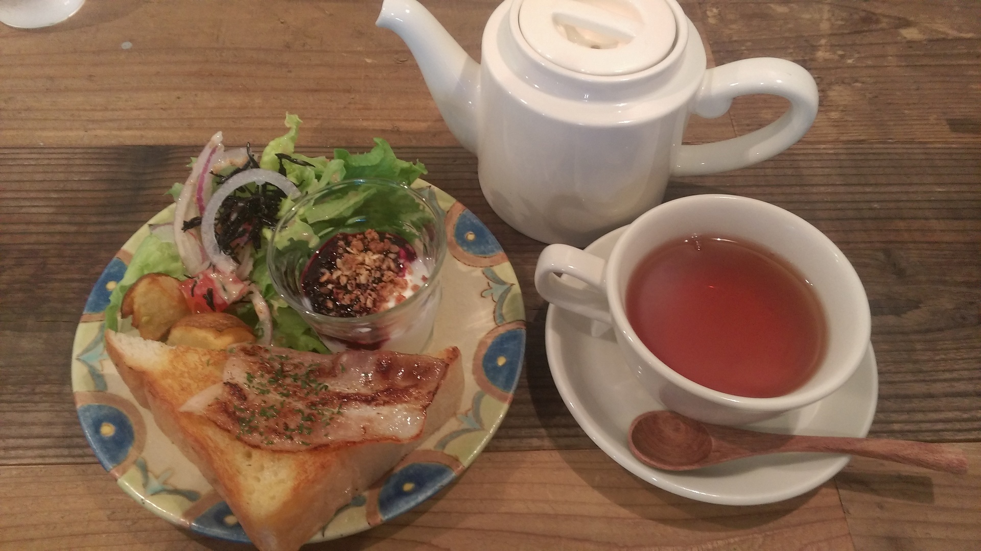 Tree Cafe ツリーカフェ 岐阜 喫茶店のモーニング